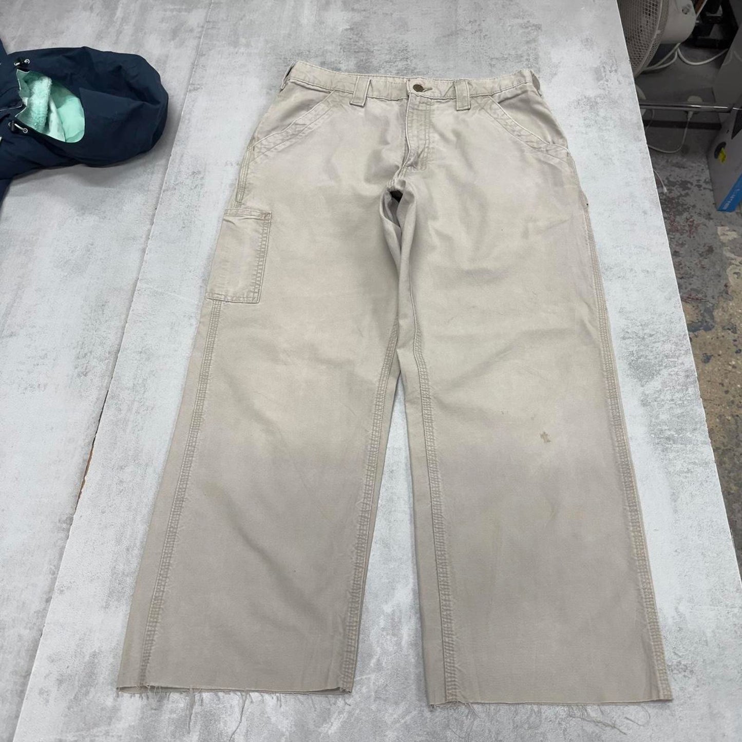 Mens Carhartt carpenter pants W32 L26 beige loose 90s style cargos