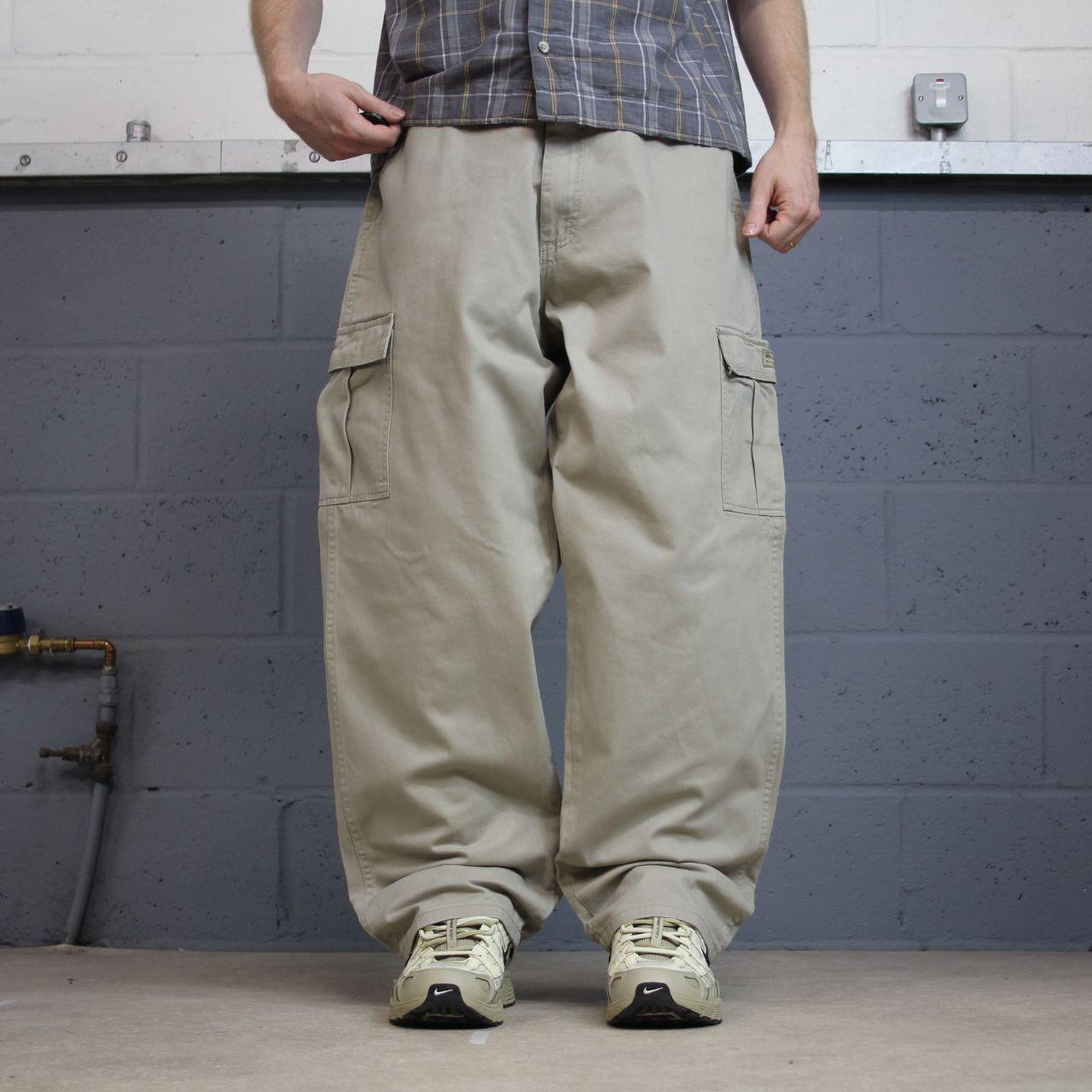 Baggy Wrangler cargo pants y2k beige Wide leg 2000s style skater work pants