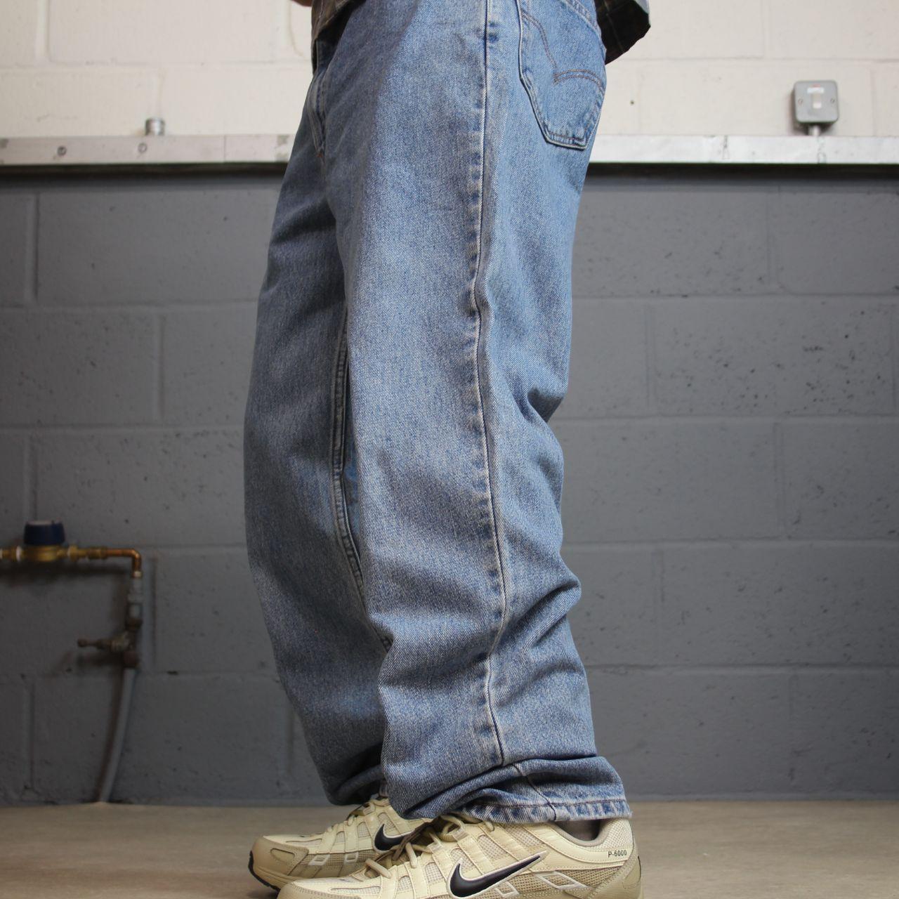 Levi’s 550 relaxed jeans y2k W34L32 blue straight leg denim red tab logo pants
