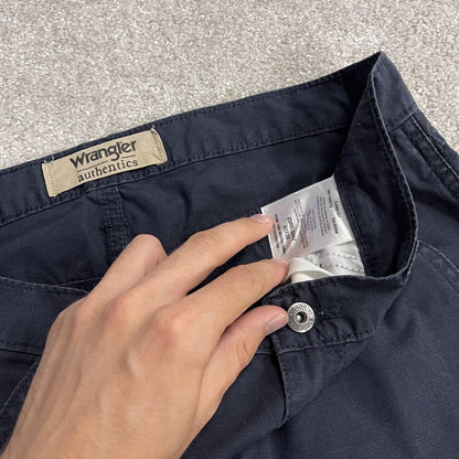 Wrangler chino cargo pants y2k W32L32 navy Straight leg skater work pants