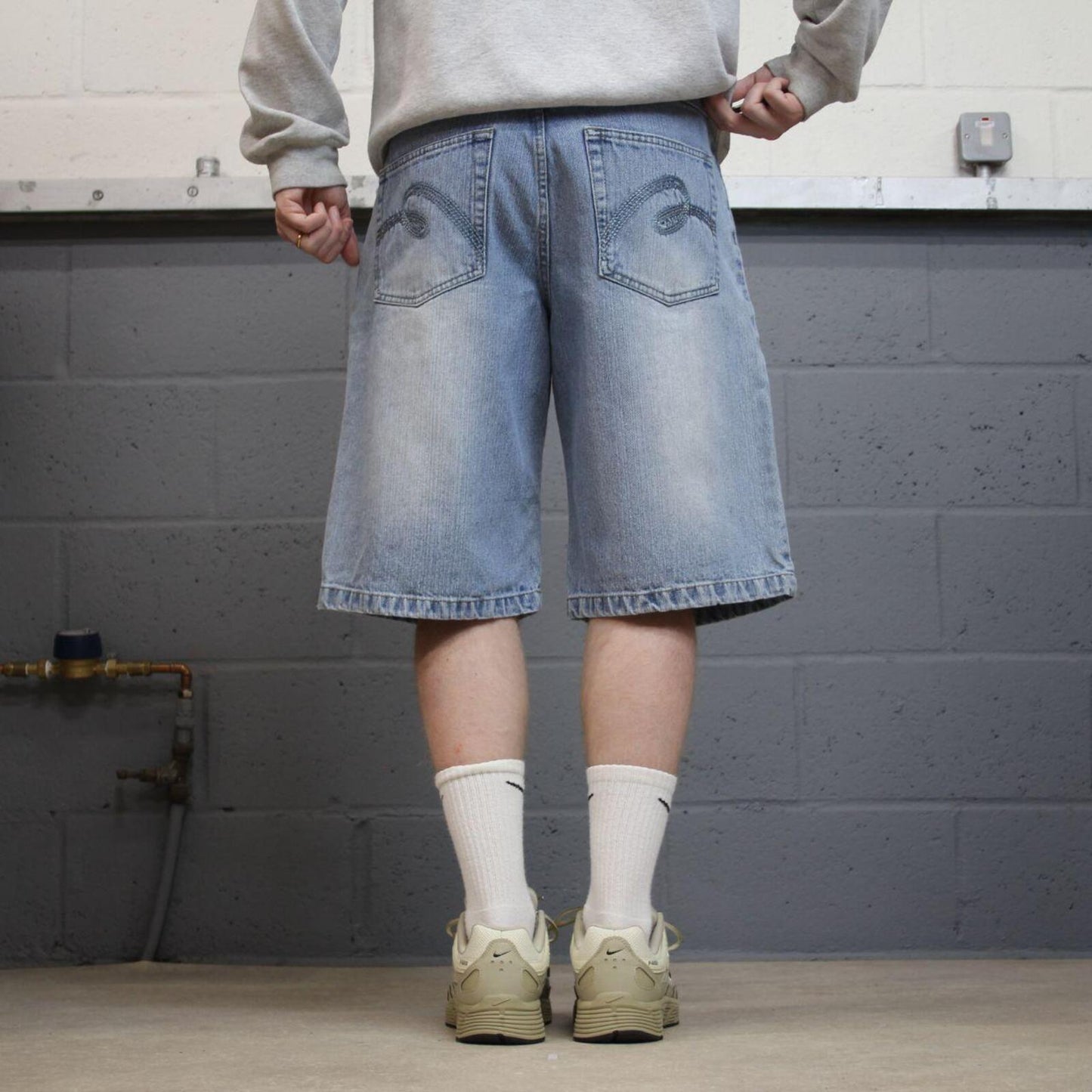 Denim Y2K embroidered shorts long leg blue Riflessi skater style brand surf jorts