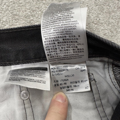 Black Levi’s 550 jeans Y2K denim Levi’s straight leg 2000s style pants red tab logo