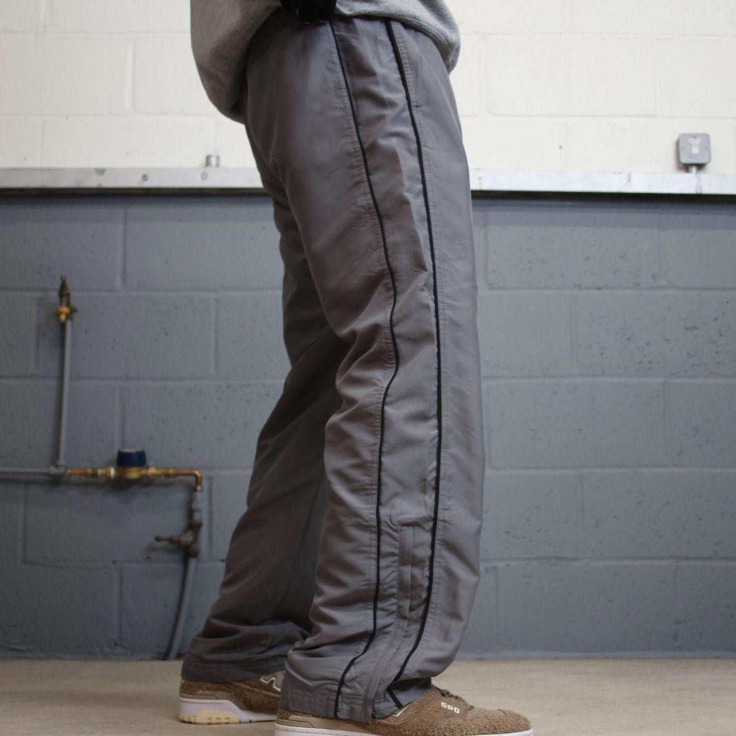 Vintage Y2K Reebok tracksuit bottoms grey Embroidered logo soft lined gym track pants