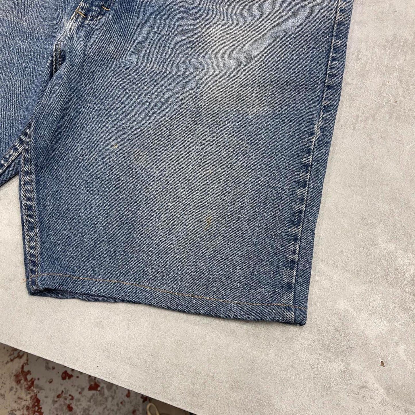Blue Wrangler denim jorts W42