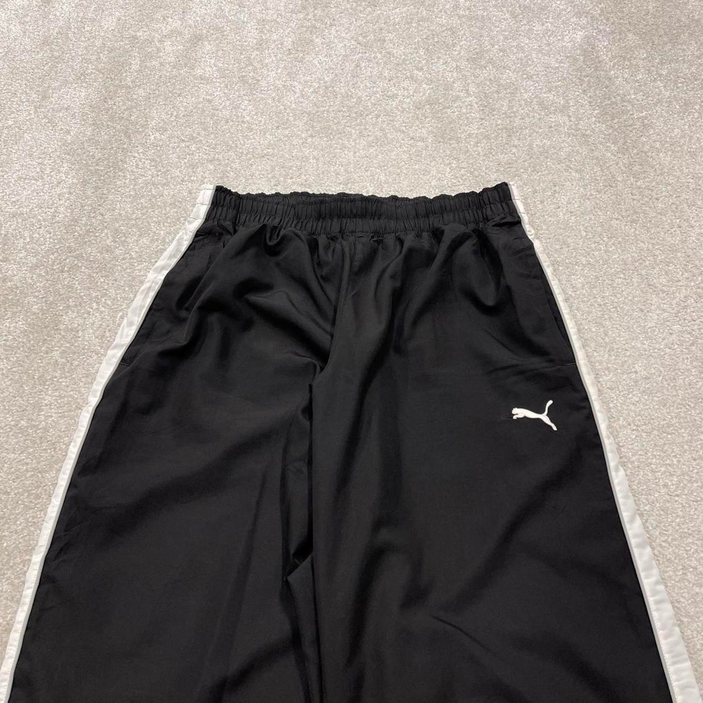 Vintage Y2K baggy Puma tracksuit bottoms wide leg black Lined embroidered loose track pants