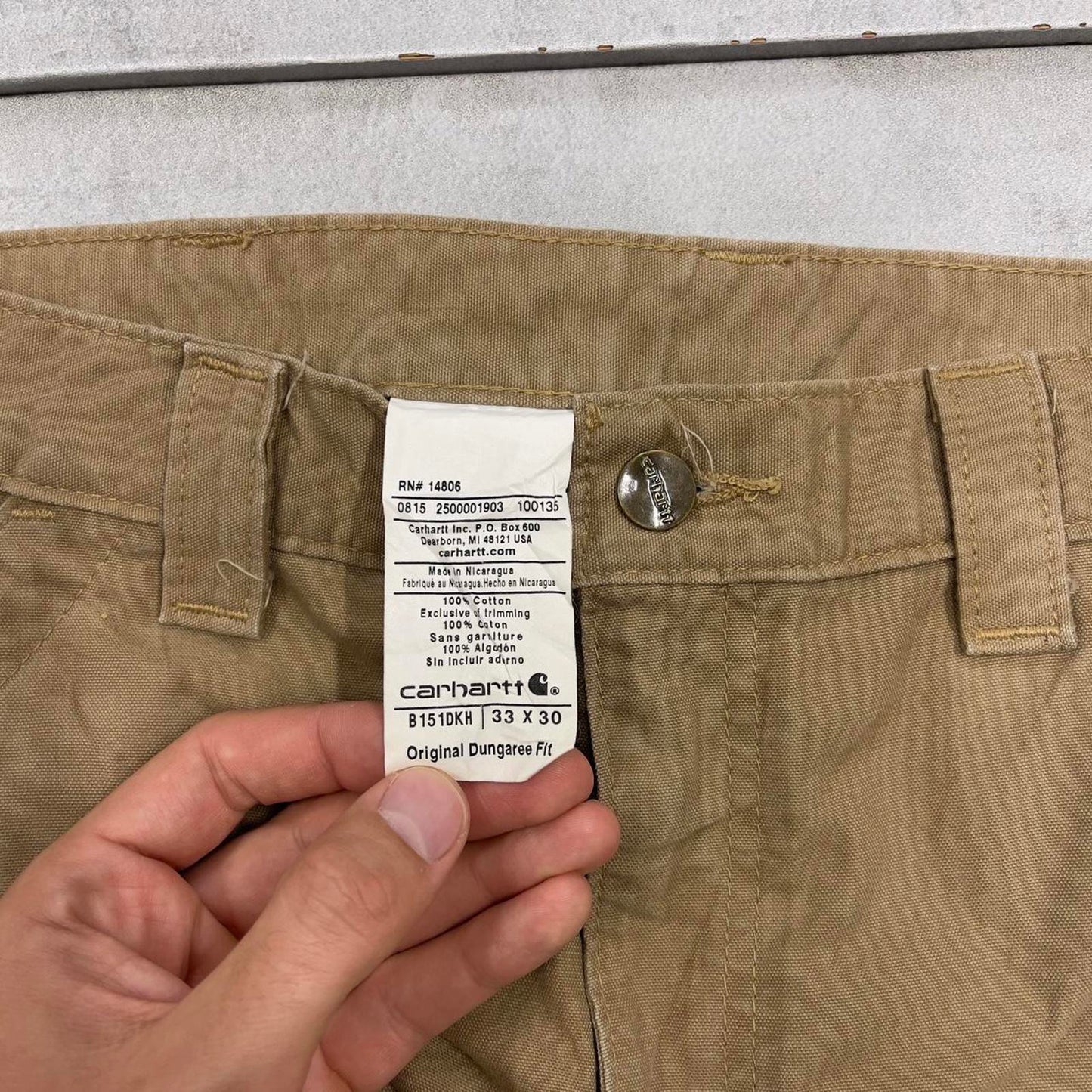 Vintage baggy Carhartt carpenter pants W33L30 90s style loose leg skater cargos