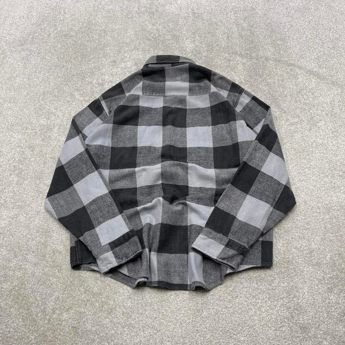 Checkered plaid flannel overshirt autumnal XL grey men's long sleeve thick button up y2k style