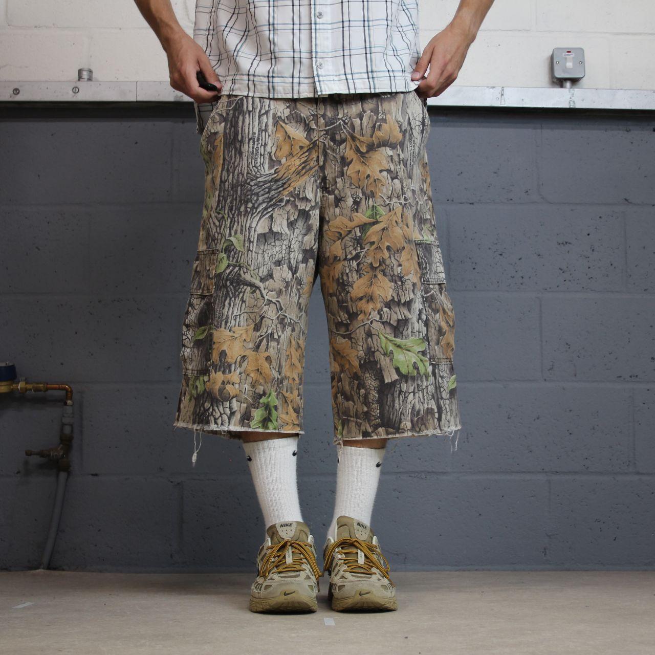 Y2K camo cargo shorts utility XL khaki Loose leg camouflage hunting style cargos