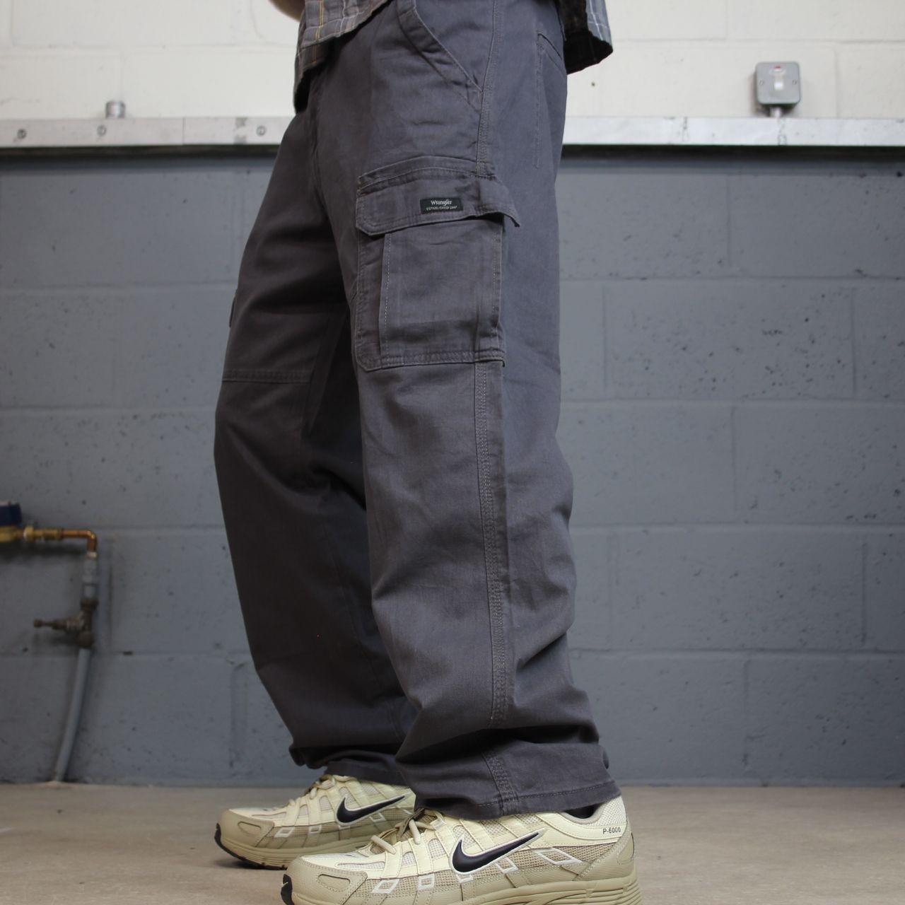 Wrangler cargo pants y2k grey W34L30 relaxed fit skater work utility pants