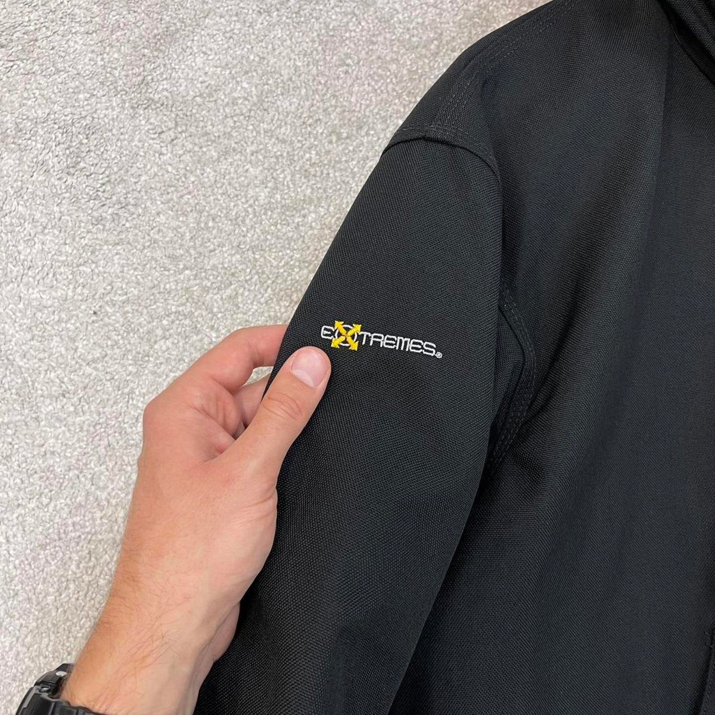 Black hooded Carhartt active jacket M 90s style canvasy skater bomber