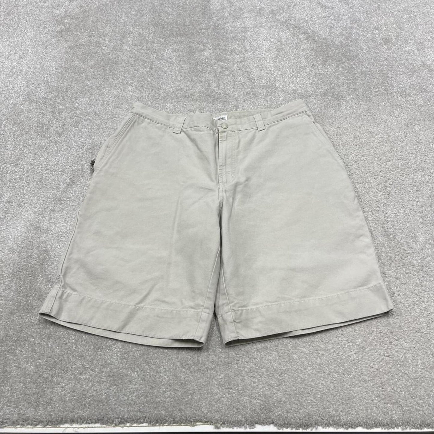 Columbia technical outdoors summer shorts beige Canvas hiking style shorts loose fit