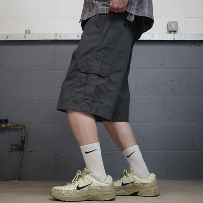Dickies baggy cargo shorts chino grey Skater / surf style shorts loose wide leg festival