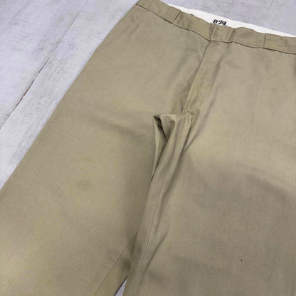 Dickies 874 Pants W38L31 khaki twill chino style skater pants