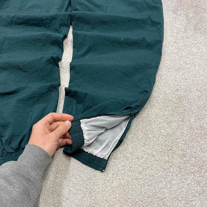 00s baggy Nike tracksuit bottoms green Medium loose y2k style sportswear track pants gym wear