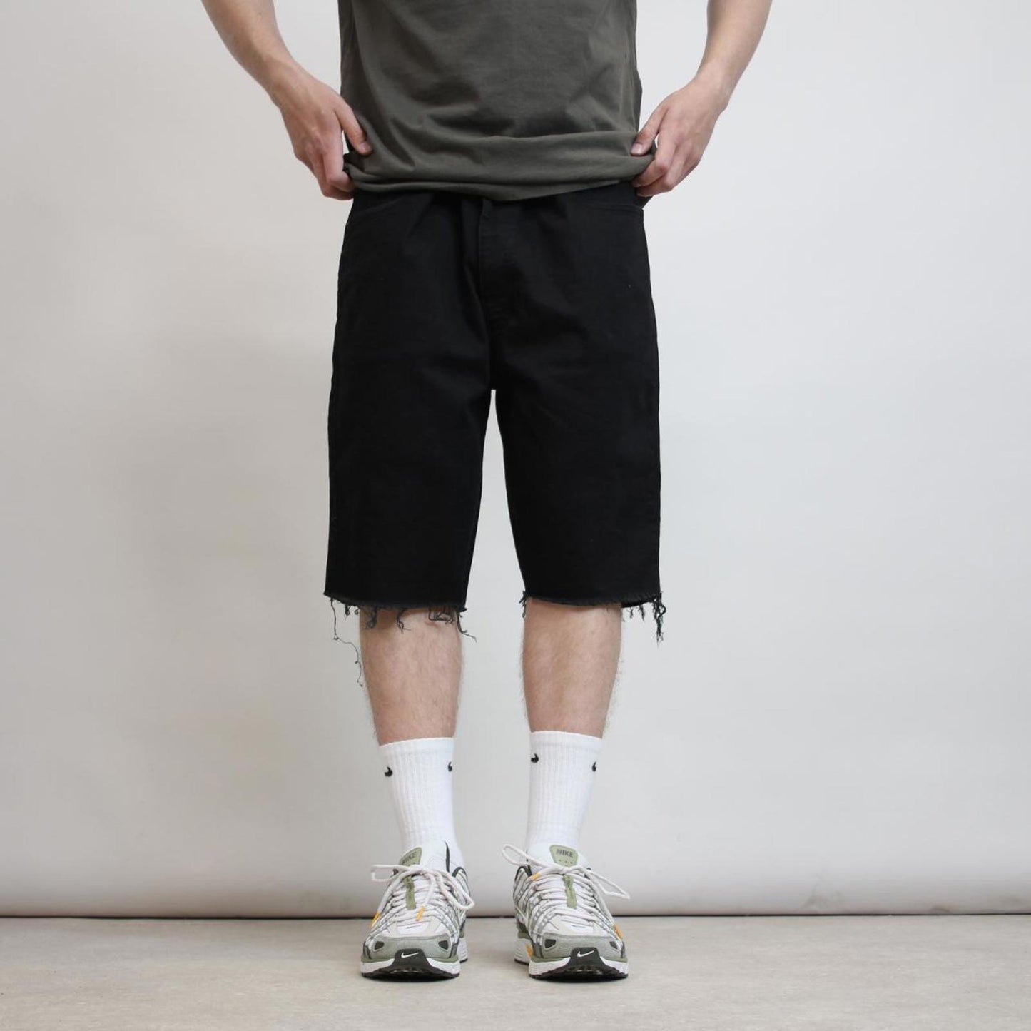 Levi’s Jorts W42
