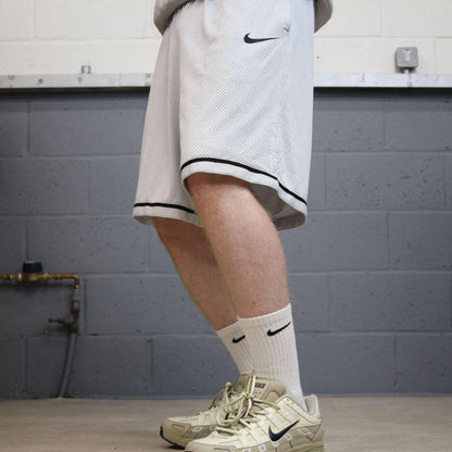 Loose Nike sports shorts y2k grey Basketball style comfy loose floaty summer gym shorts