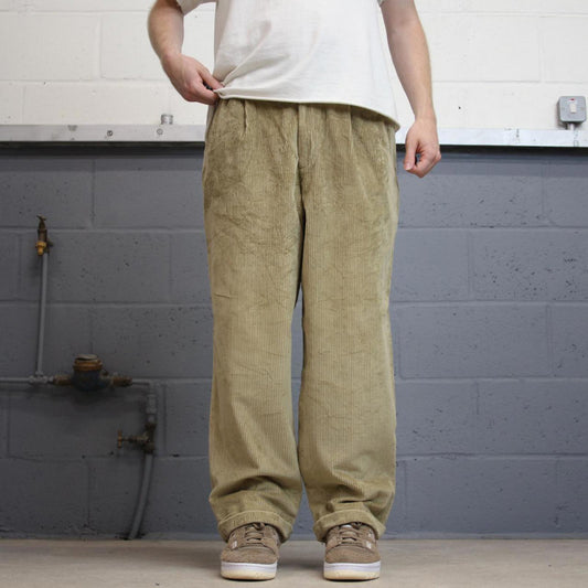 Baggy wide wale corduroy trousers W30 L28.5