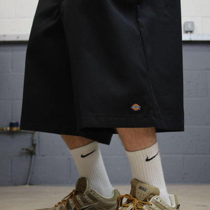 Dickies extra baggy chino shorts carpenter black Chino style skater shorts long wide leg festival