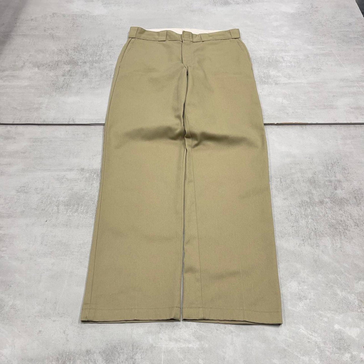 Dickies pants W33L32 khaki loose twill chino style skater pants