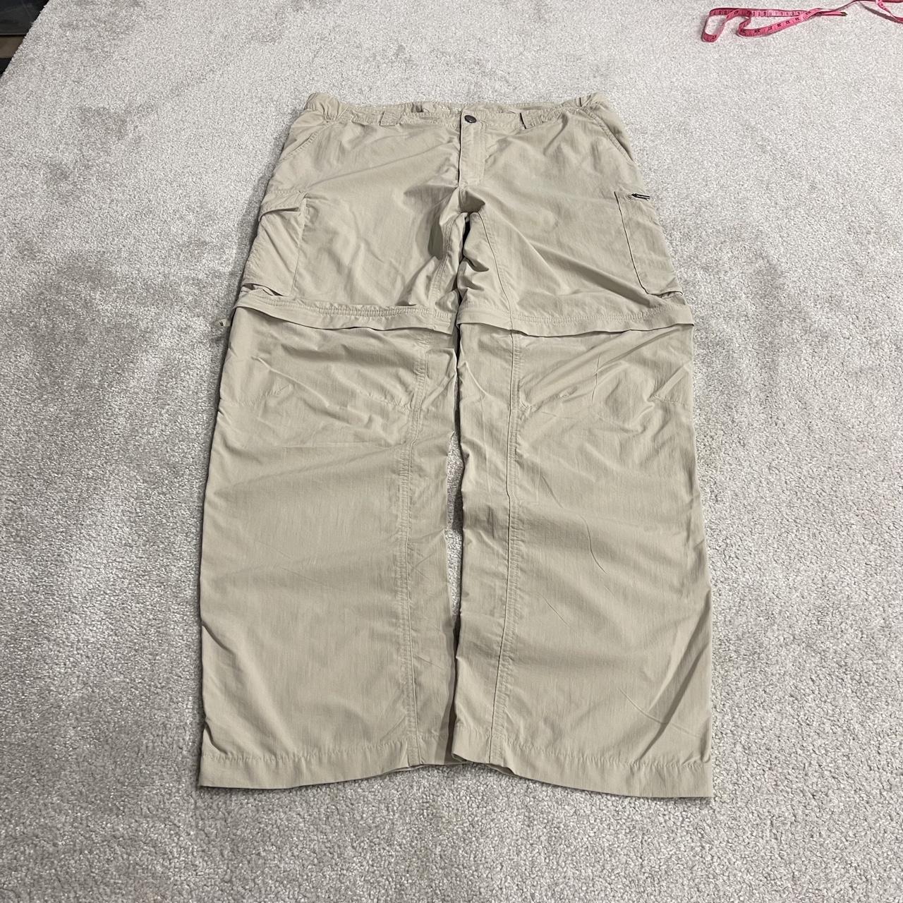 Columbia Omni-Shade technical convertible pants beige Loose floaty summer shorts with zip off legs