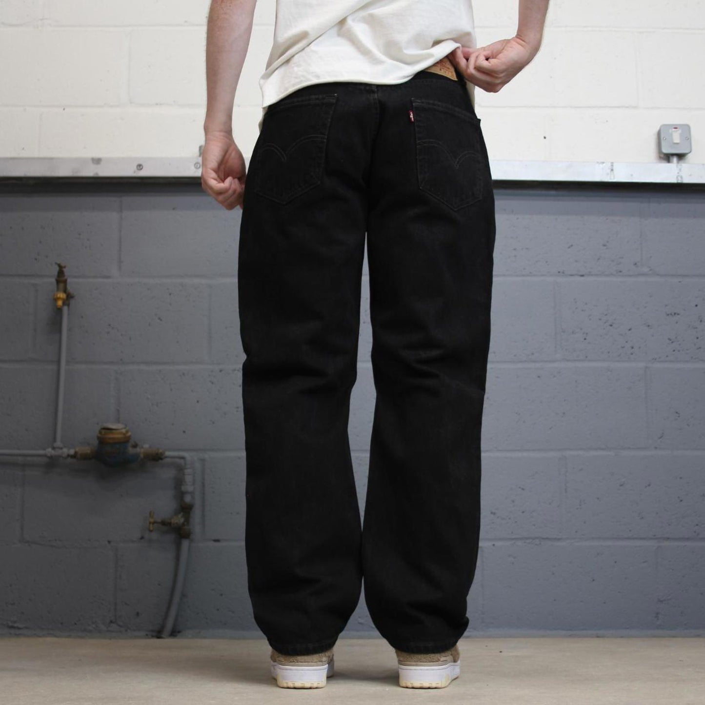 Vintage Black Levi's 505 jeans W34L30
