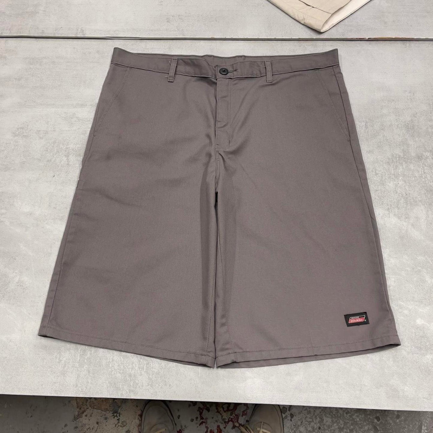 Baggy grey Dickies carpenter shorts W38