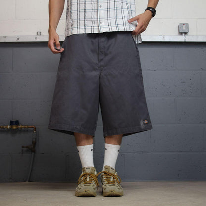 Dickies baggy chino shorts carpenter grey Chino style skater shorts long wide leg festival
