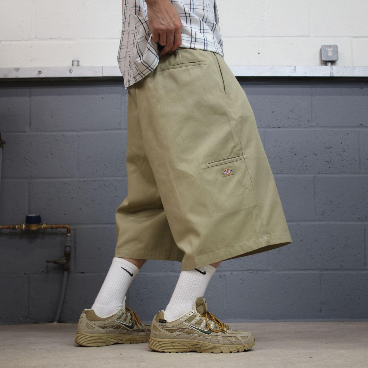Dickies baggy chino shorts carpenter khaki Chino style skater shorts long wide leg festival