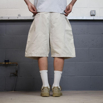 Carhartt baggy shorts carpenter loose beige Relaxed fit canvasy skater style cargo work shorts
