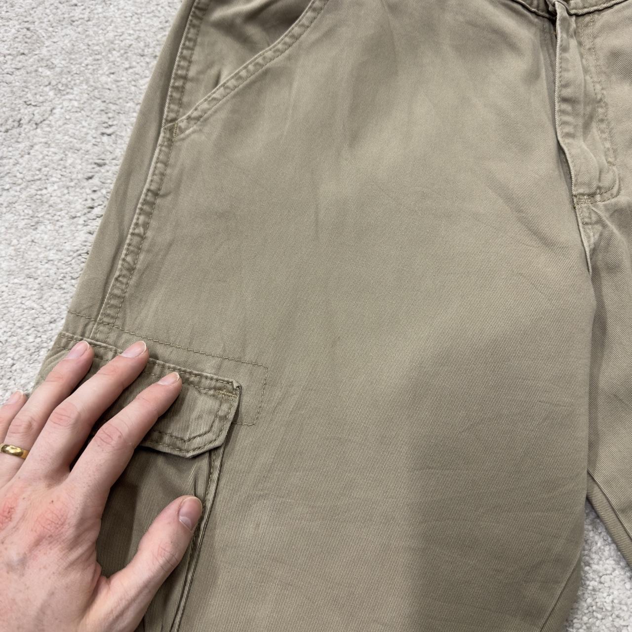 Wrangler cargo pants y2k khaki W32L32 Loose straight leg utility skater work pants