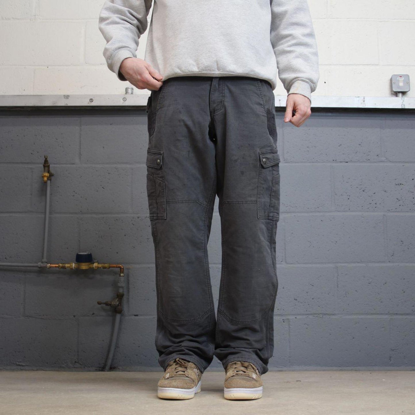 Y2K carhartt cargo pants grey Loose relaxed fit fleece lined skater cargos work pants