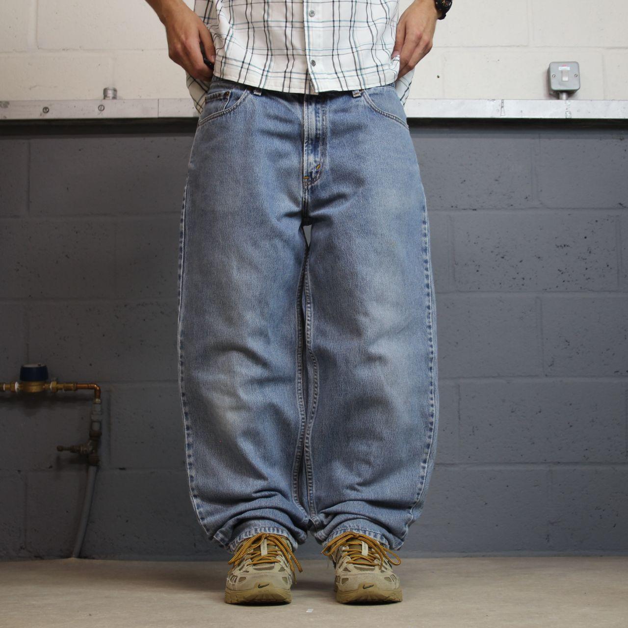 Levi’s baggy jeans 560 comfort fit y2k blue Wide leg 100% cotton skater style pants red tab logo