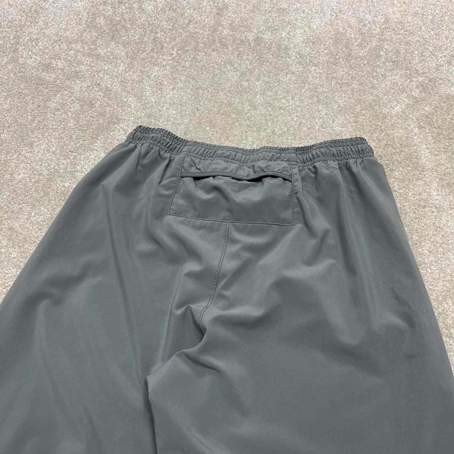 00s y2k Nike tracksuit bottoms Dri-Fit grey Medium sportswear track pants gym wear