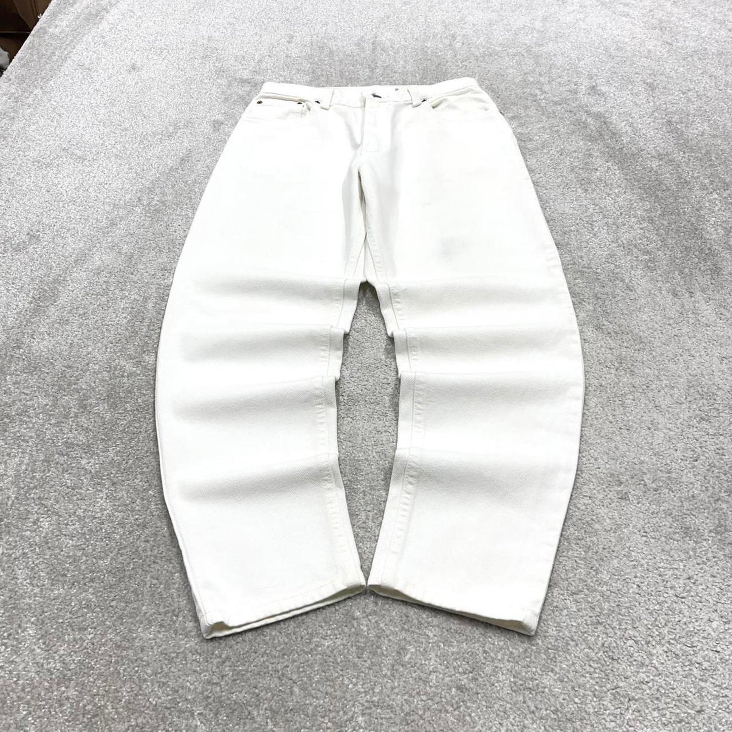 90s Levis 550 tapered jeans size 11 women's y2k 00s style tapered leg relaxed fit