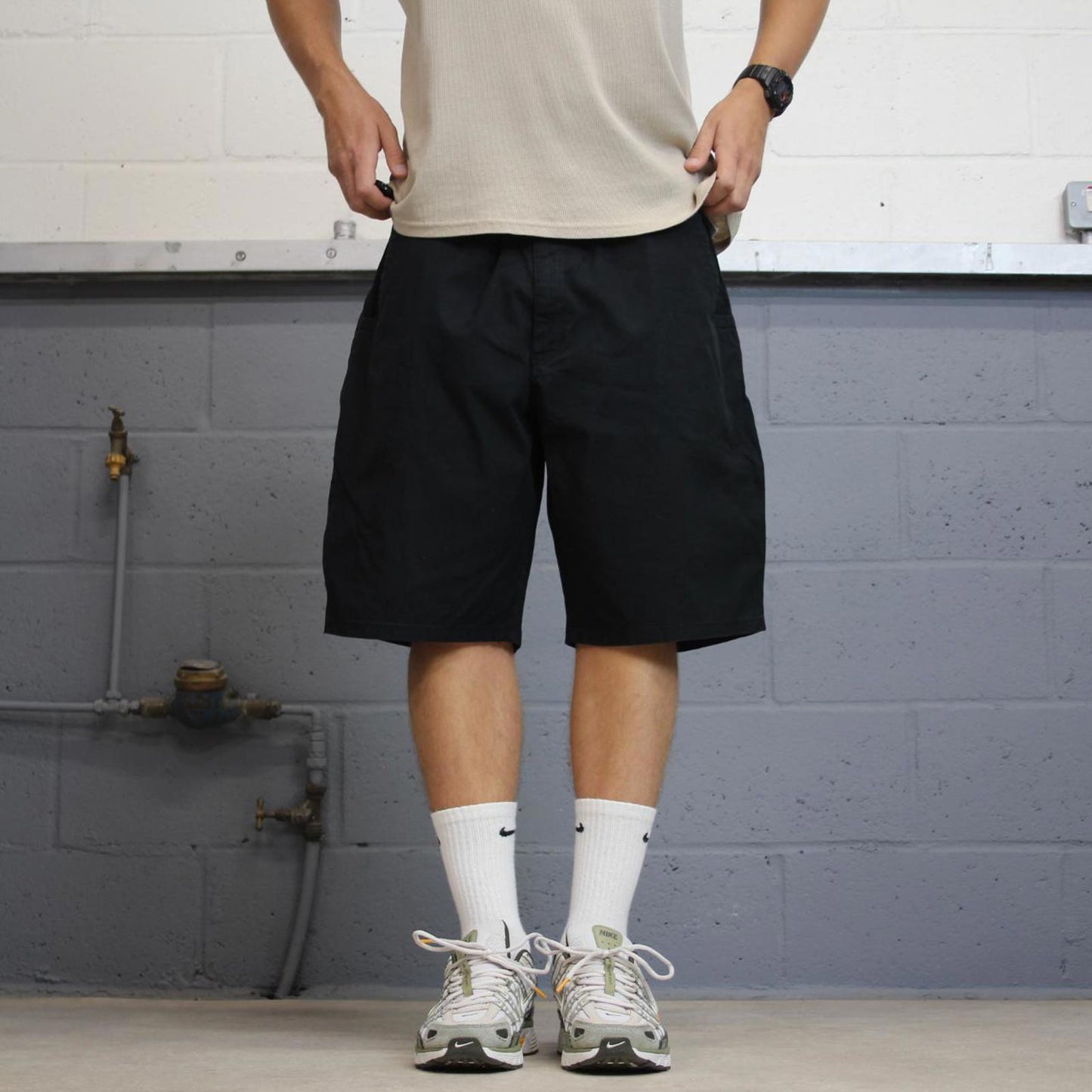 Black Dickies Carpenter shorts W40