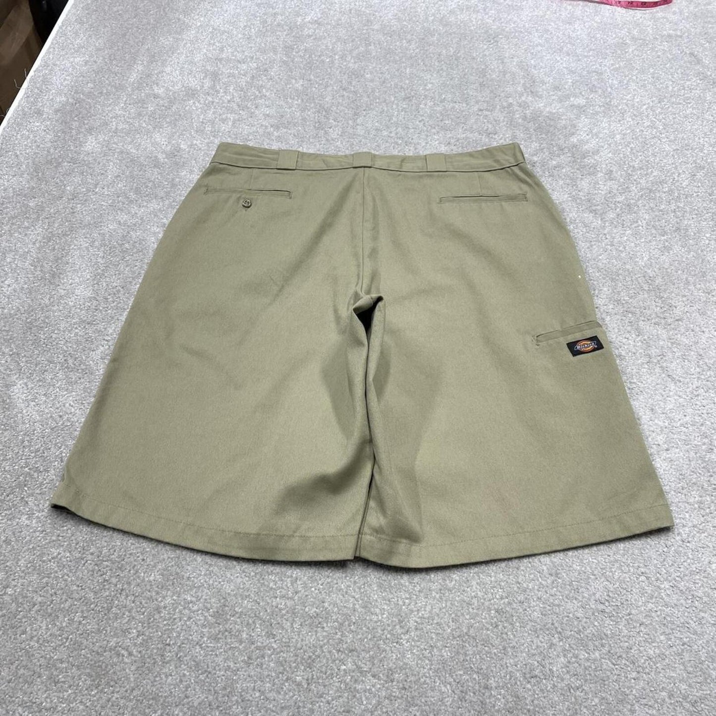 Dickies extra baggy carpenter shorts khaki Chino style skater shorts long wide leg festival