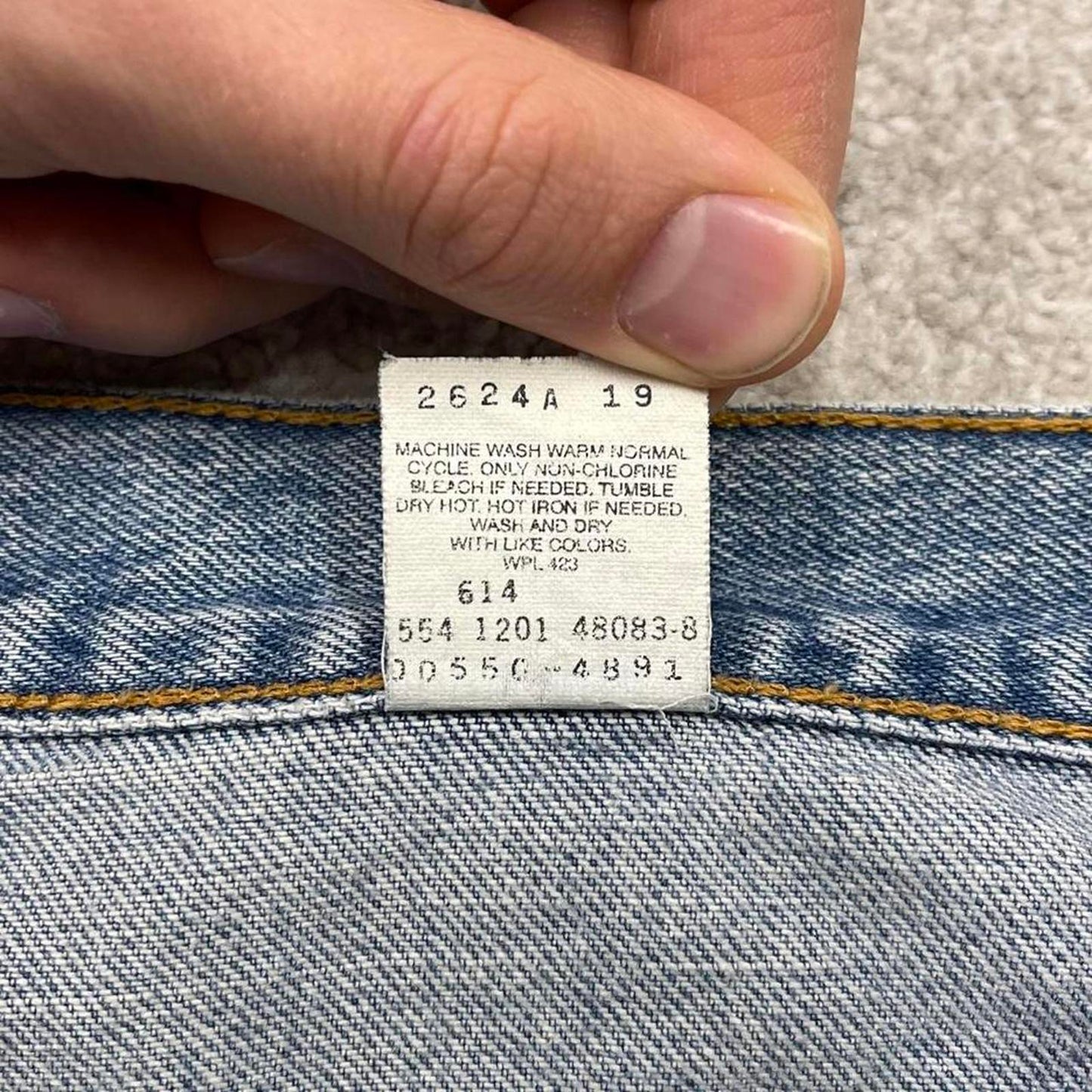 Y2K Levi’s 550 jeans wide leg blue Loose relaxed fit denim pants red tab logo