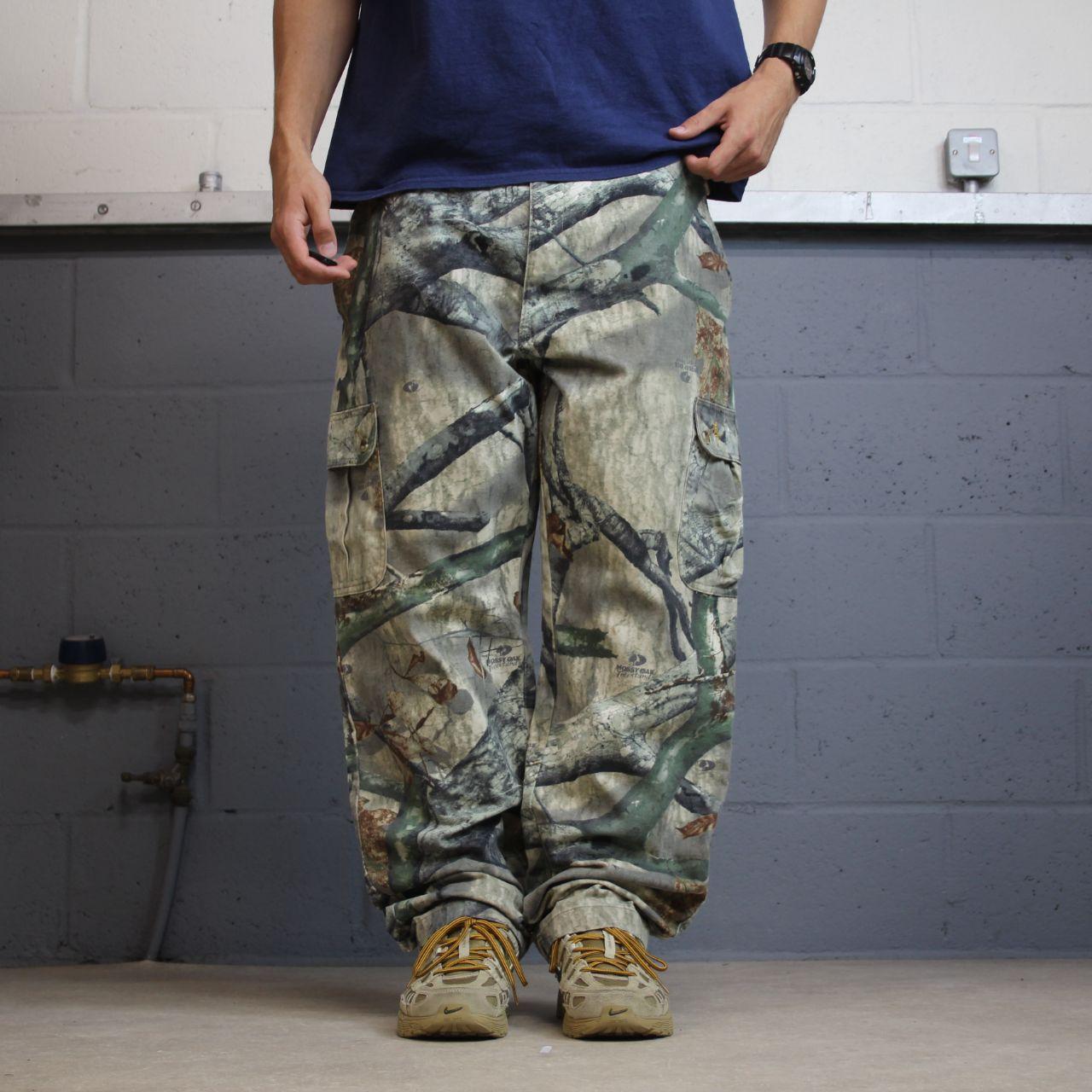 Vintage camo cargo pants y2k utility khaki Browning Mossy Oak camouflage hunting cargos