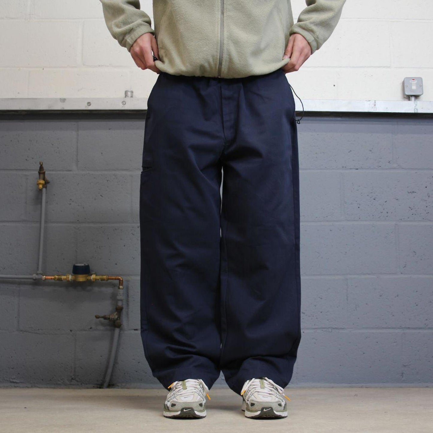 Y2k baggy work pants wide-leg navy Chino style skate trousers Red Kap workwear patch logo