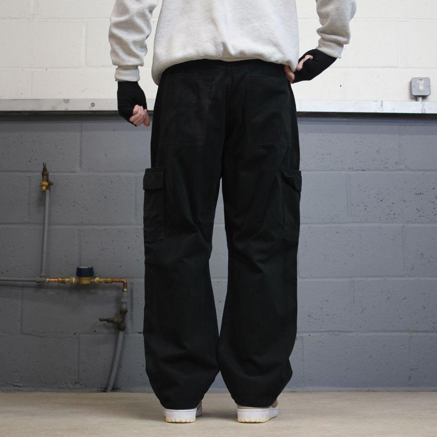 00s black Wrangler cargo pants W36L29 loose Y2K cargo skate pants