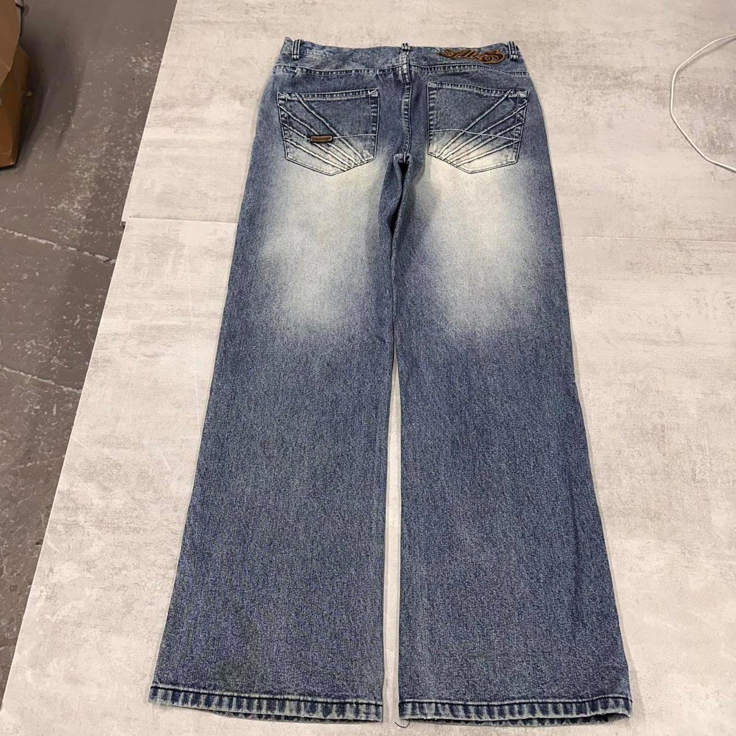 Akademiks jeans W32 L30 blue denim 90s style skater jeans