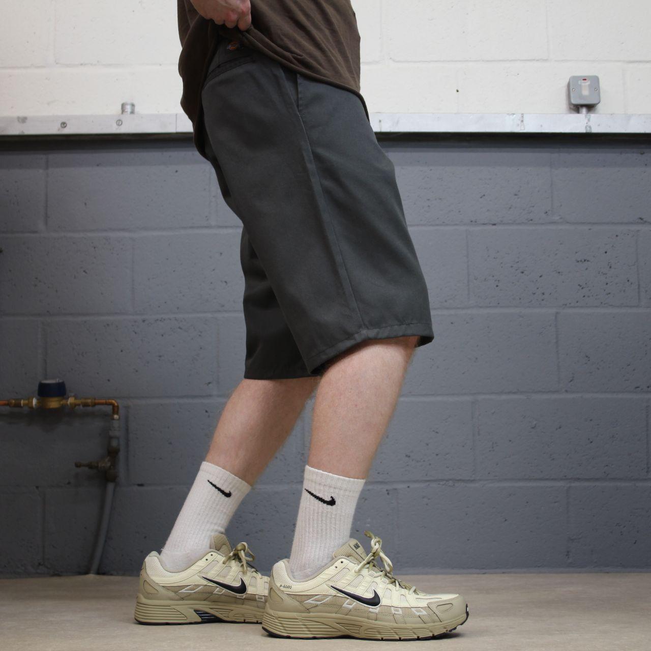 Dickies 874 shorts original fit grey Twill chino skater surf style shorts