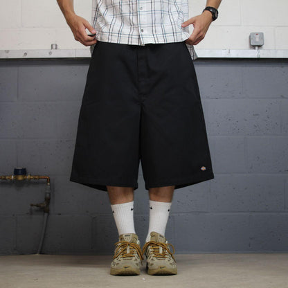Dickies extra baggy chino shorts black carpenter chino skate / surf style baggy fit shorts loose