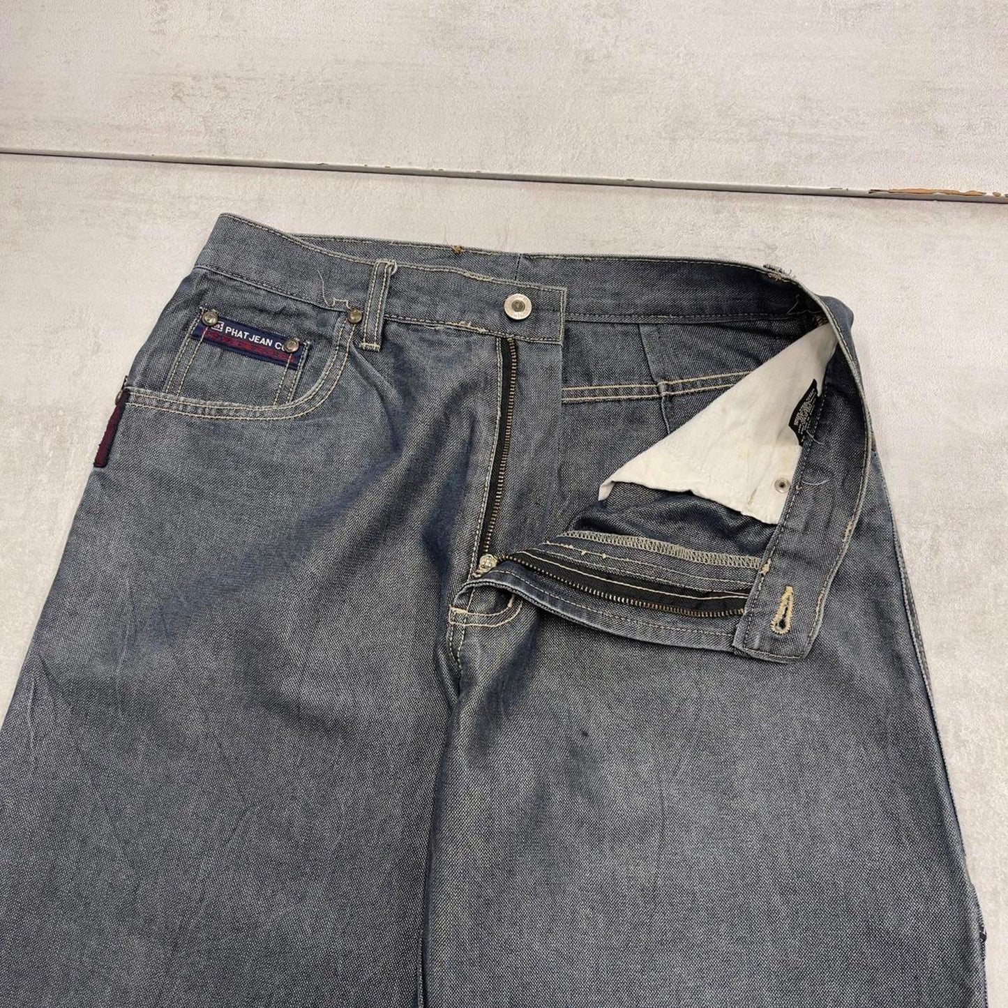 Vintage Phat Farm carpenter jeans W30L32 embroidered y2k style tapered