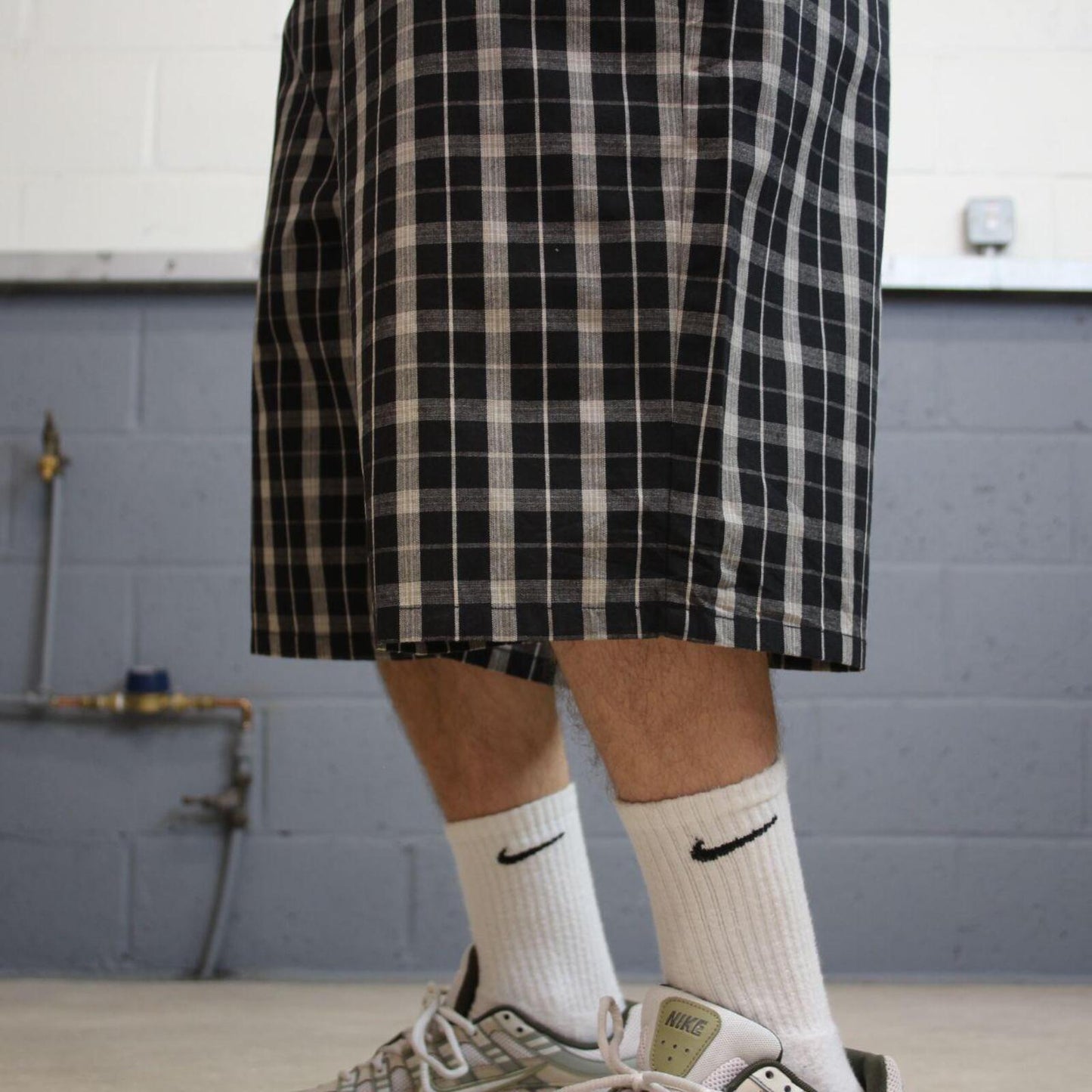 Dickies baggy checkered shorts carpenter black