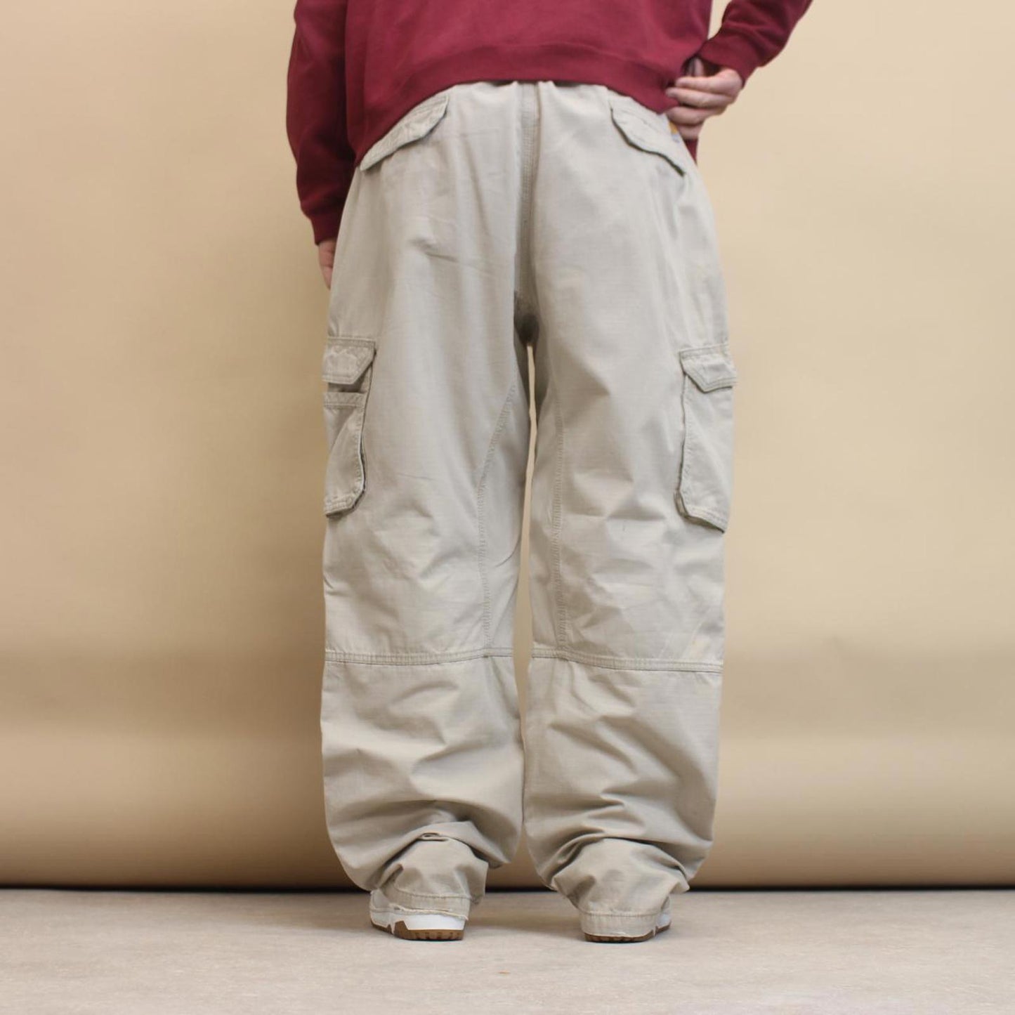 Beige Carhartt cargo pants W42L32 loose wide leg utility work trousers