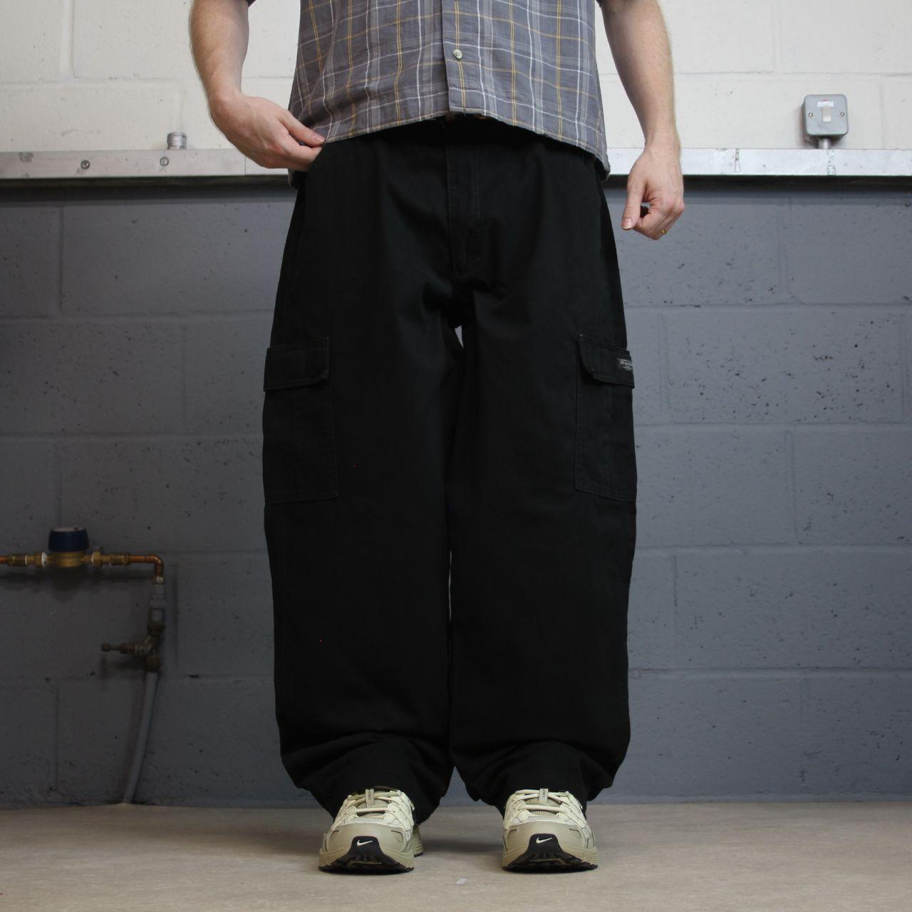 Wrangler baggy cargo pants y2k black W36L32 wide leg Loose fit 100% cotton skater work pants
