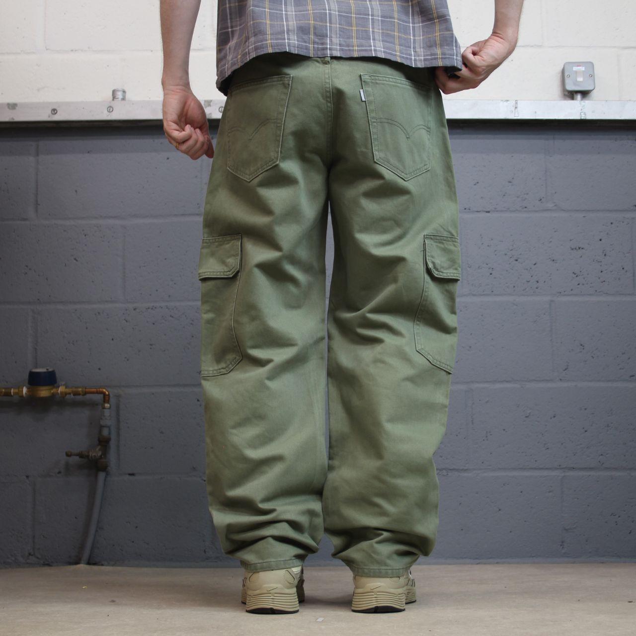 Levi’s Silvertab cargo jeans y2k W32L30 green Loose fit skater workwear pant