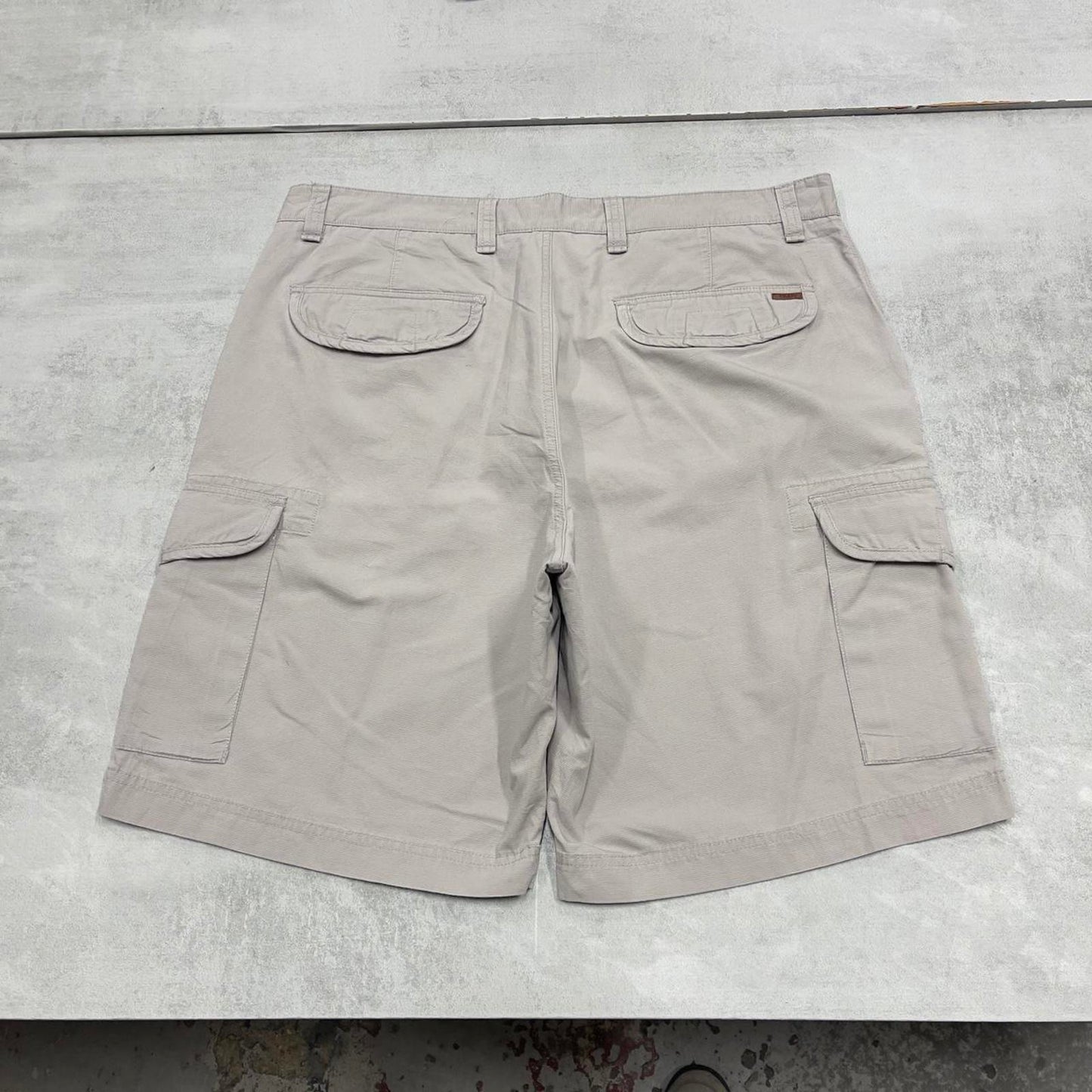Baggy CHAPS cargo shorts W38