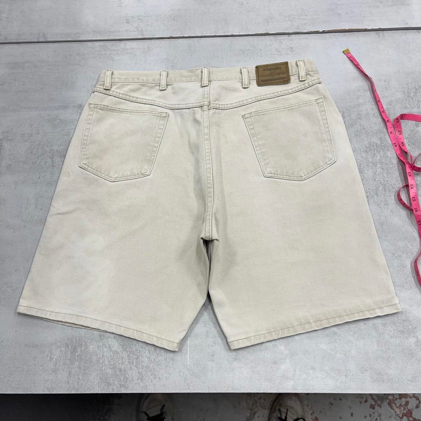 Baggy Wrangler jorts W38